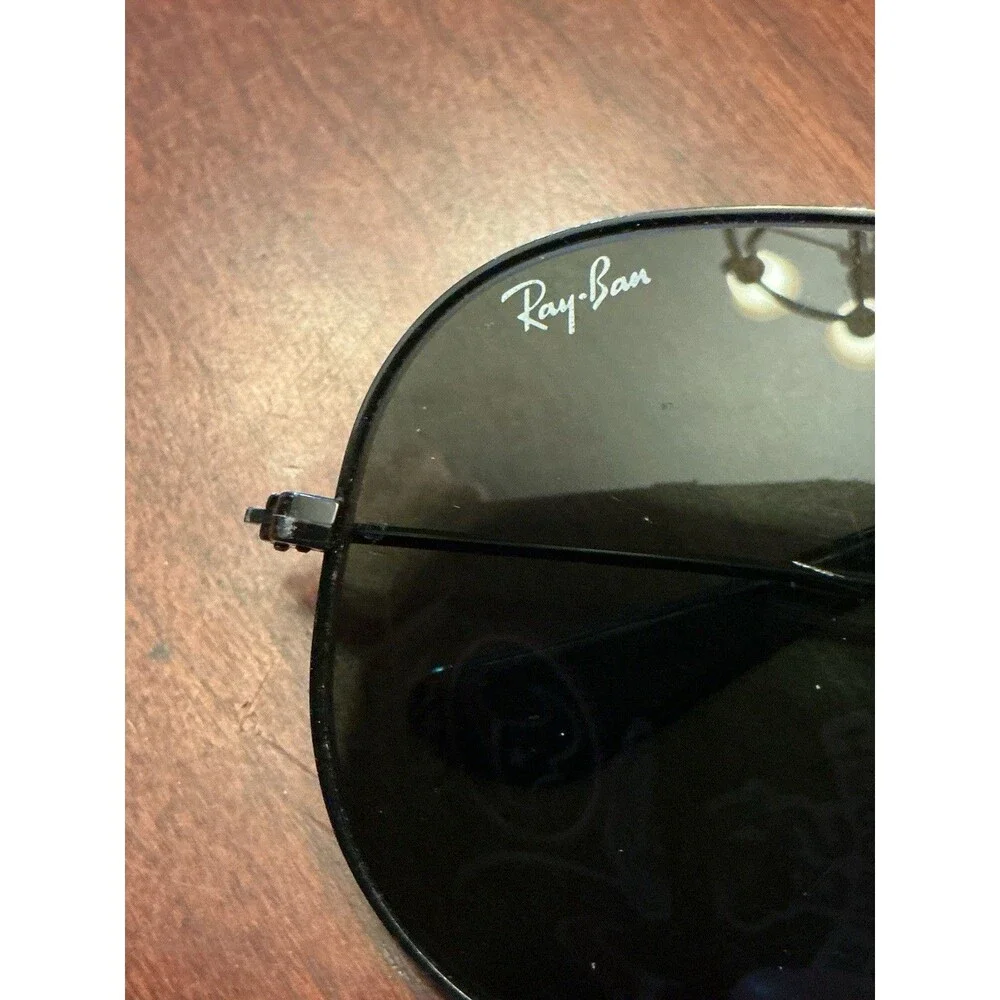 ⁠Vintage B&L Ray-Ban USA Aviator Sunglasses Black Metal Frame G-15 Glass Lens 3